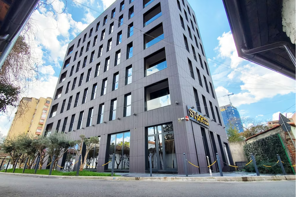 Hotel Starlight - exterior
